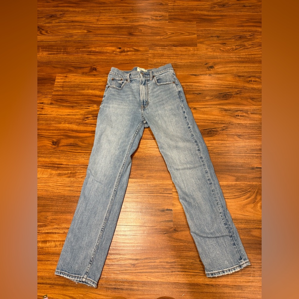 Abercrombie & Fitch Frayed Hem Ankle Ultra High Rise Blue Denim Jeans